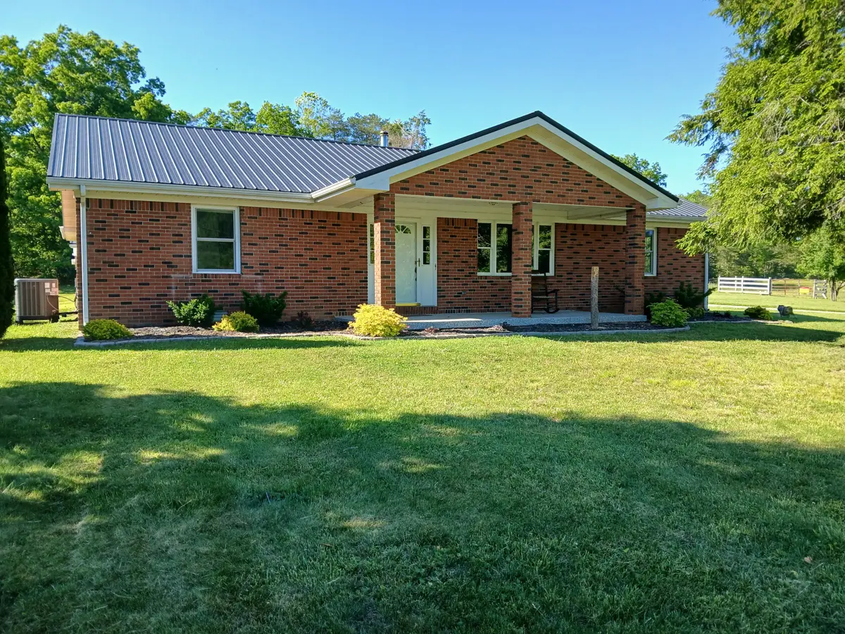 3118 Hamilton Valley Road, Crab Orchard, KY 40419 - #1