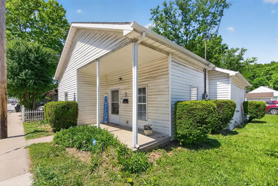 372 Holmes Street, Frankfort, KY 40601 - #2