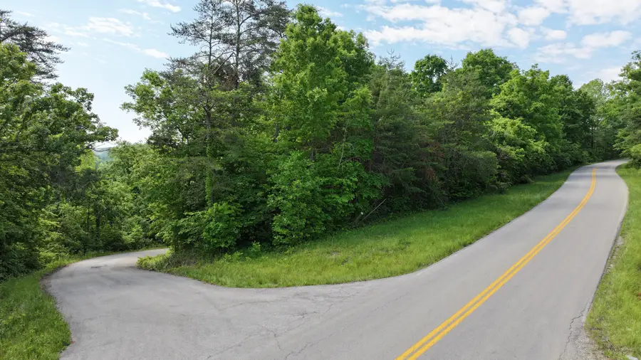 1005 Garland Road, Burnside, KY 42519 - #3