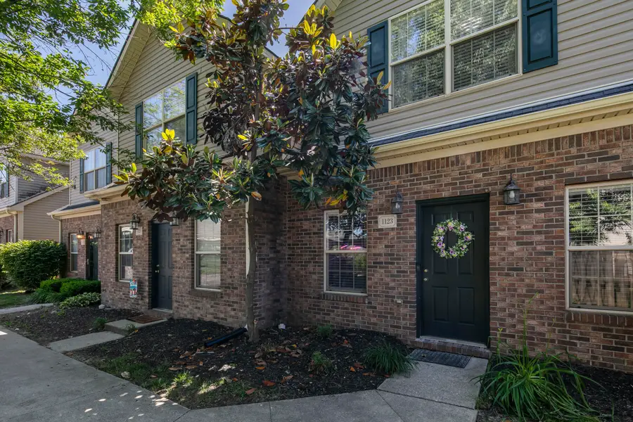 1123 Oatlands Park, Lexington, KY 40509 - #2