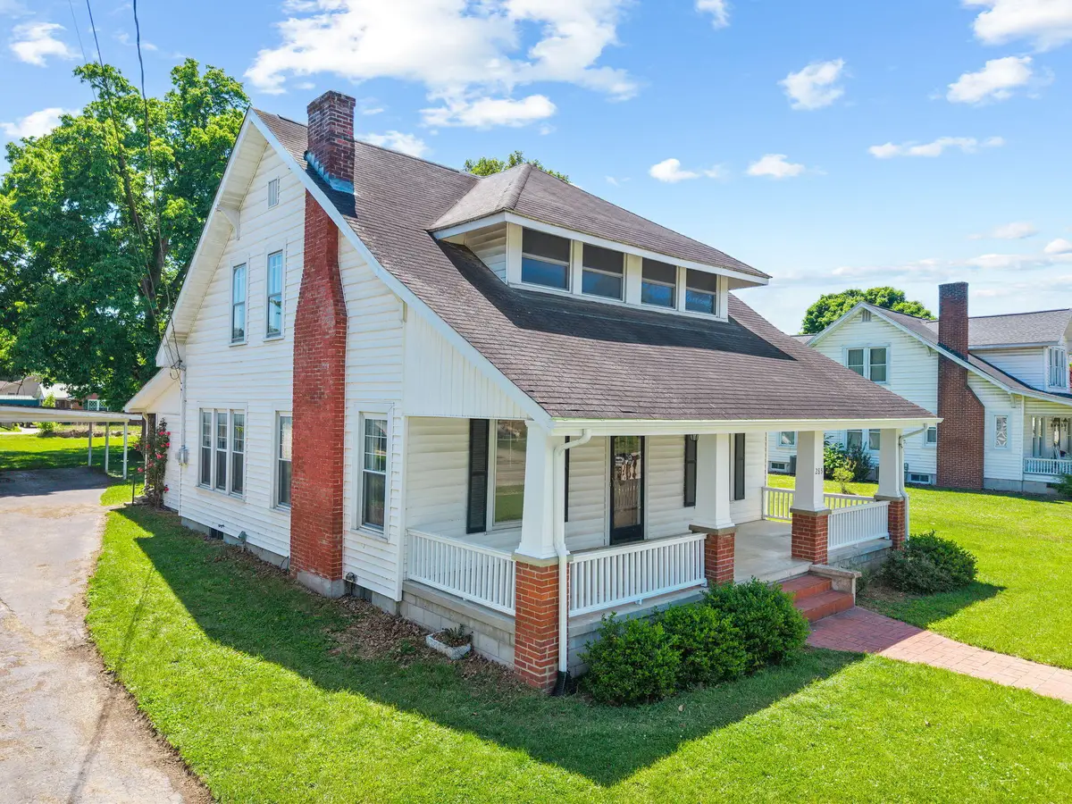 285 W Main Street, Mount Vernon, KY 40456 - #1