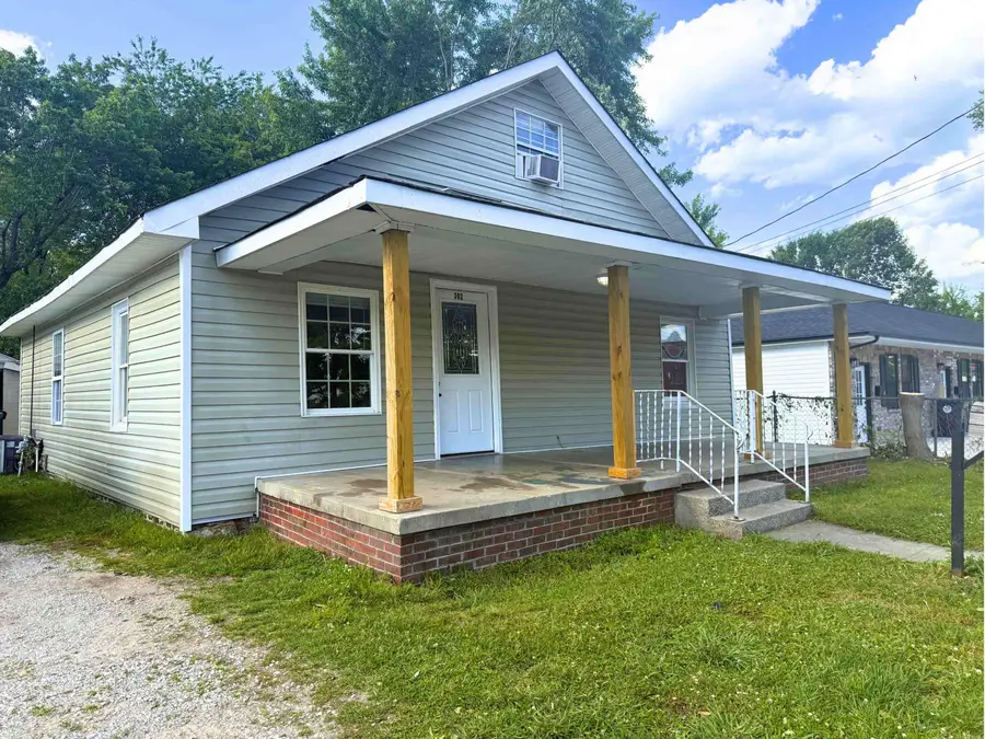 302 W 7th Street, Corbin, KY 40701 - #2