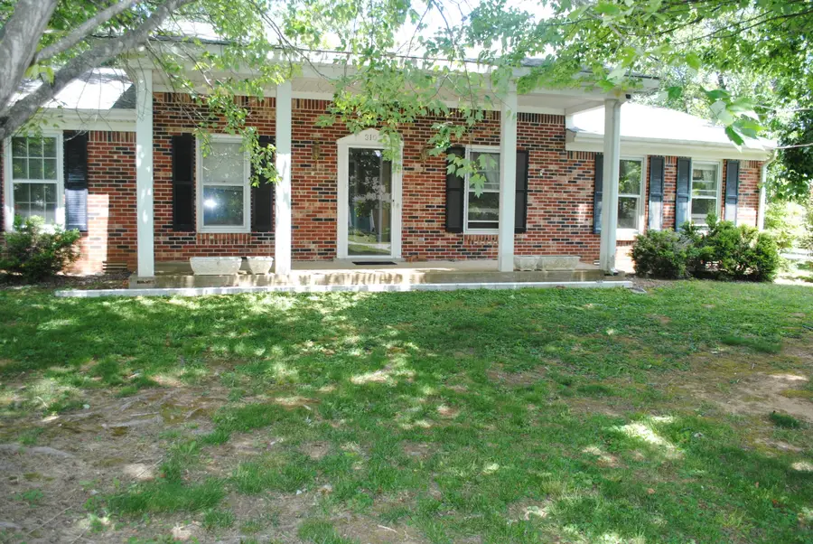 310 Dogwood Drive, Stanford, KY 40484 - #2