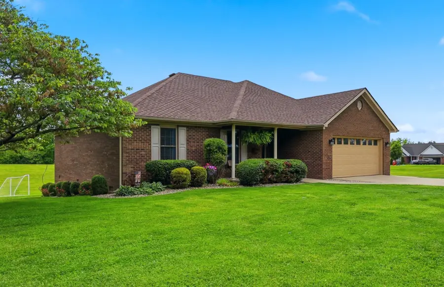 416 Hunters Run Drive, Richmond, KY 40475 - #2