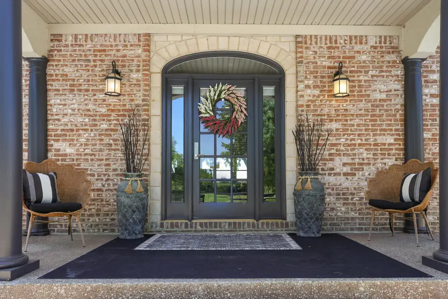 621 S Cleveland Road, Lexington, KY 40515 - #3