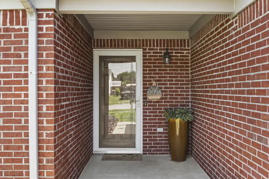 134 Hunter Ridge Drive, Lawrenceburg, KY 40342 - #3