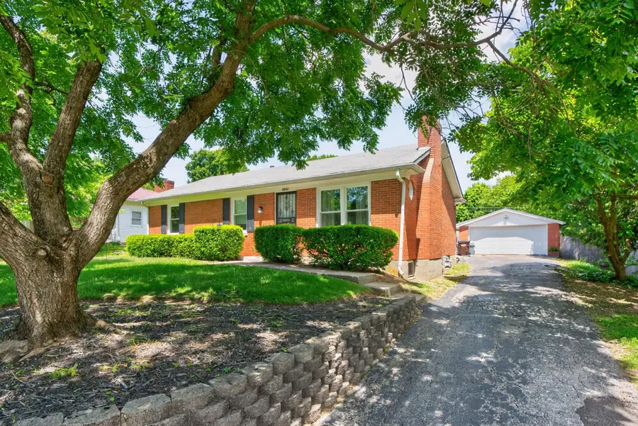 1109 Meridian Drive, Lexington, KY 40504 - #2