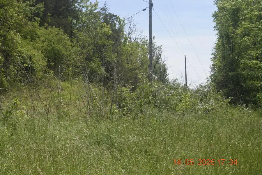 1075 Old Dixville Road, Harrodsburg, KY 40330 - #2