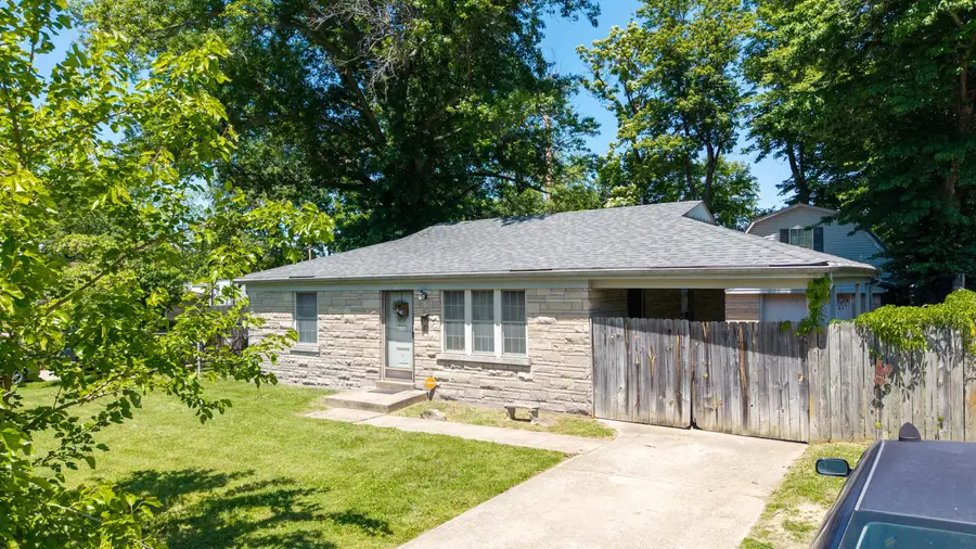 6413 North Drive, Louisville, KY 40272 - #3