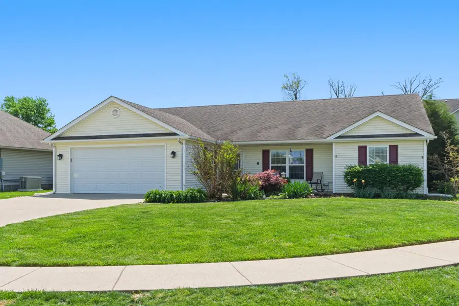 209 Kathie Court, Vine Grove, KY 40175 - #2