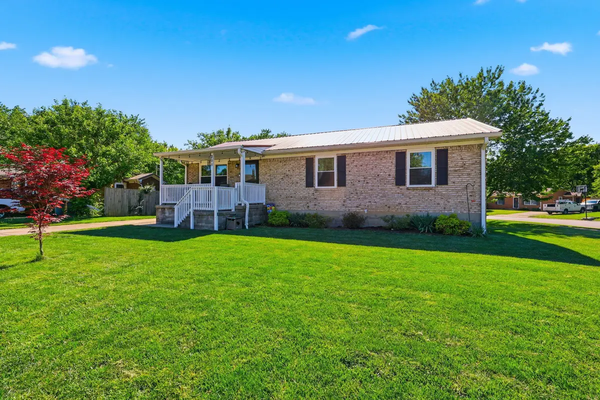 201 Winding Way, Wilmore, KY 40390 - #1