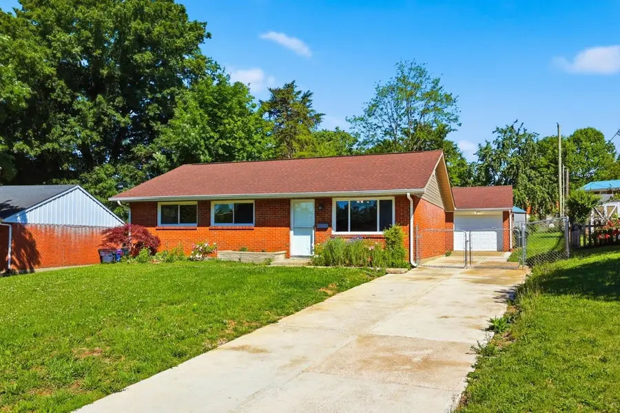 205 Mandalay Road, Lexington, KY 40504 - #2