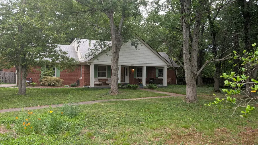 201 Jesselin Drive, Lexington, KY 40503 - #2
