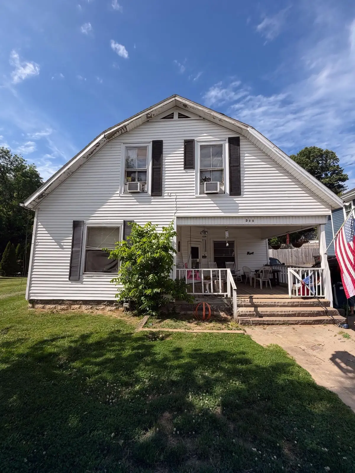 311 W High Street, Mount Sterling, KY 40353 - #1