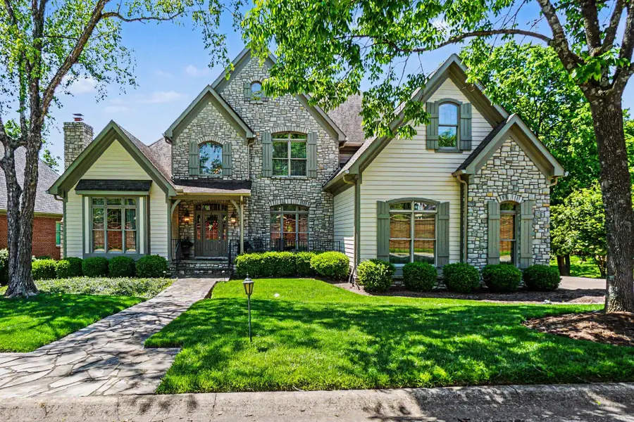 4827 Faulkirk Lane, Lexington, KY 40515 - #2