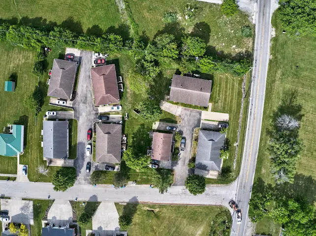 702-728 Parkway Avenue, Harrodsburg, KY 40330 - #1