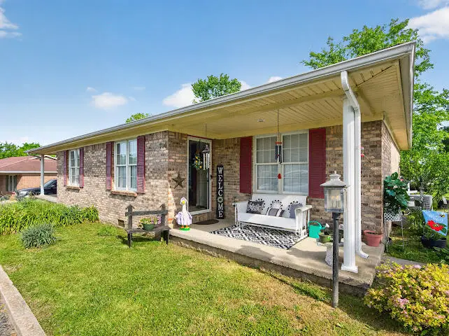 702-728 Parkway Avenue, Harrodsburg, KY 40330 - #2