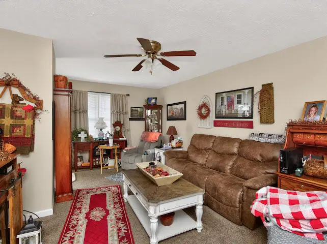 702-728 Parkway Avenue, Harrodsburg, KY 40330 - #3