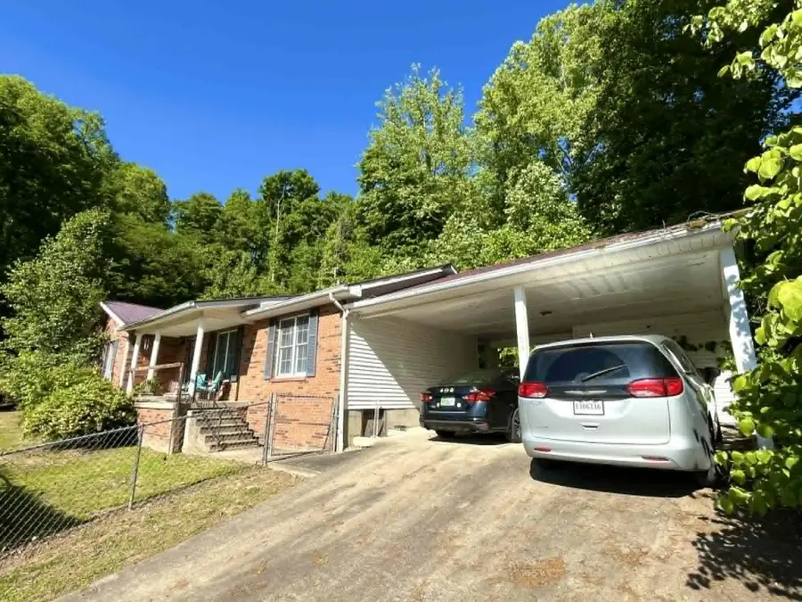 106 Hickory Hills #106, Loyall, KY 40854 - #3