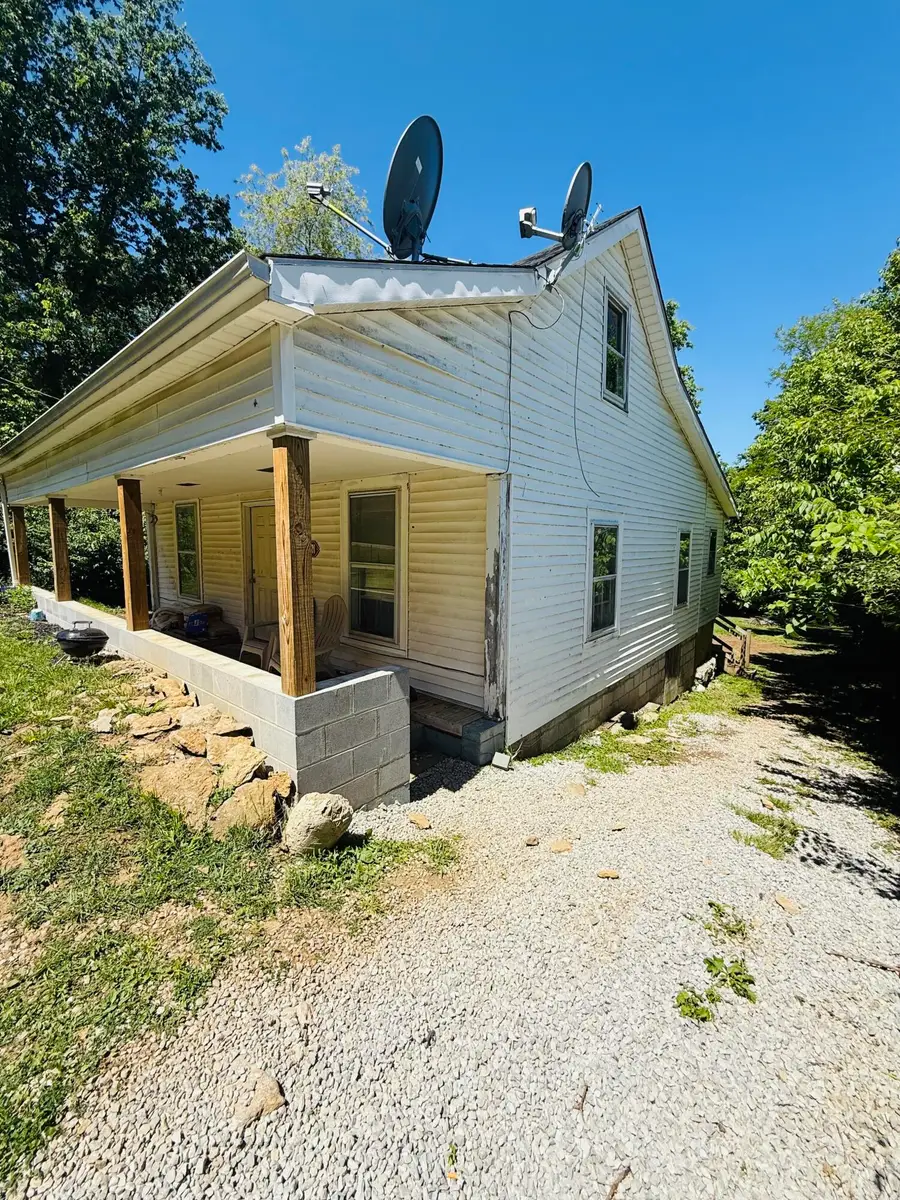 3004 Cane Ridge Road, Paris, KY 40361 - #2