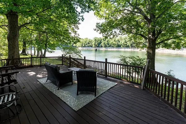 392 Lakeview Point Road, Harrodsburg, KY 40330