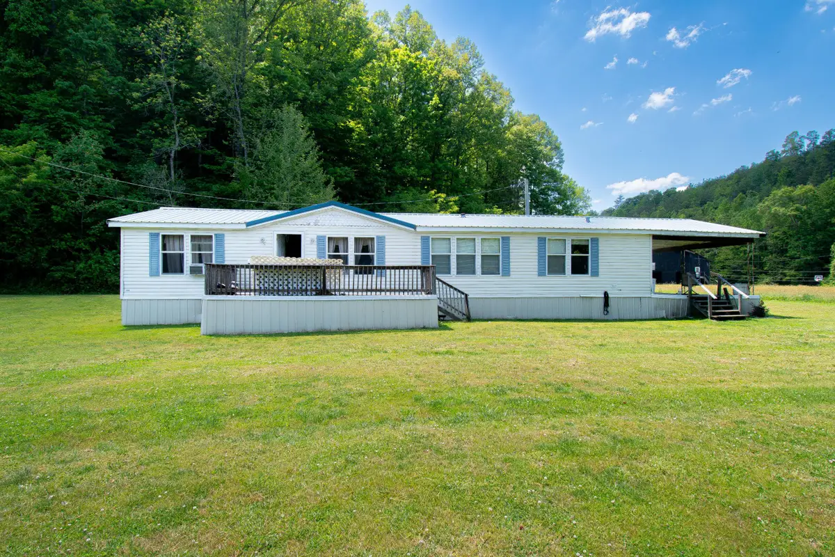 153 R Vancleve Road, Campton, KY 41301 - #1