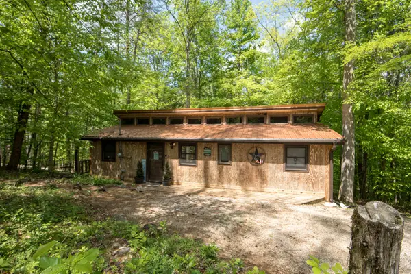 2040 Echo Point Road, Bronston, KY 42518
