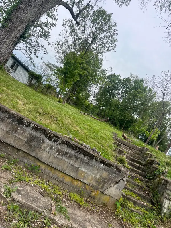 145 Vine Street, Sadieville, KY 40370