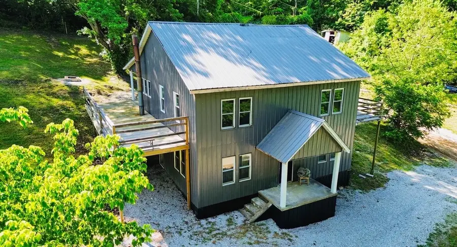 335 Hillside Street, Olive Hill, KY 41164 - #3