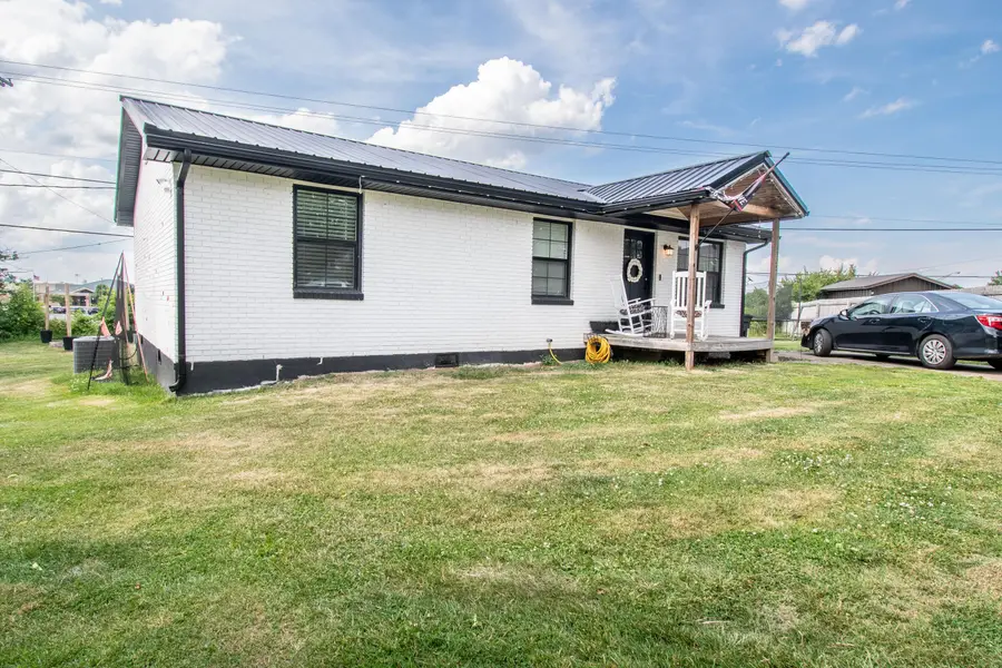 325 Ford Avenue, Mount Sterling, KY 40353 - #2