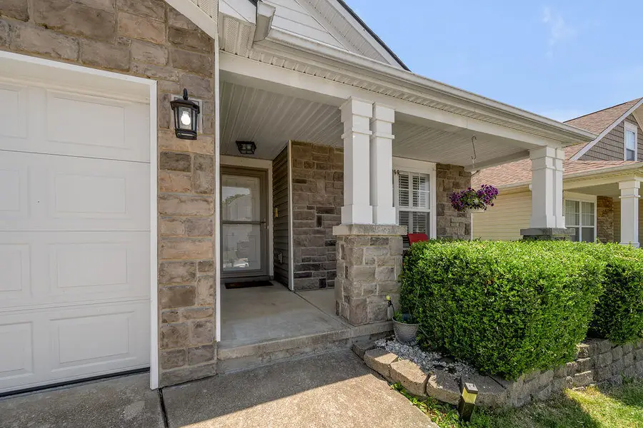 1316 Harrington Court, Lexington, KY 40511 - #2