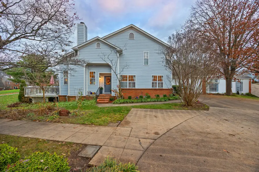 1052 Griffin Gate Drive, Lexington, KY 40511 - #2