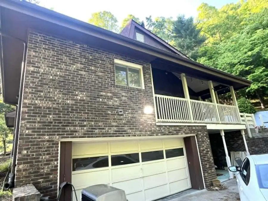 744 Woodland Hills, Harlan, KY 40831 - #3