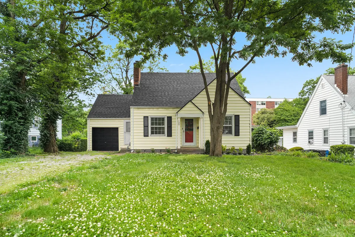 129 Delmont Drive, Lexington, KY 40504 - #1
