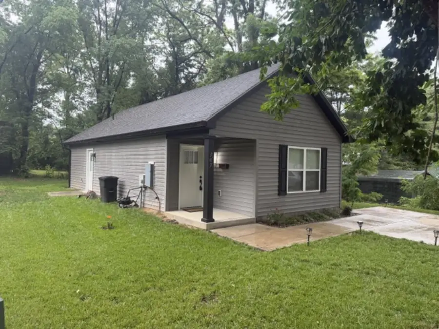 707 Edelen Avenue, Bardstown, KY 40004 - #3