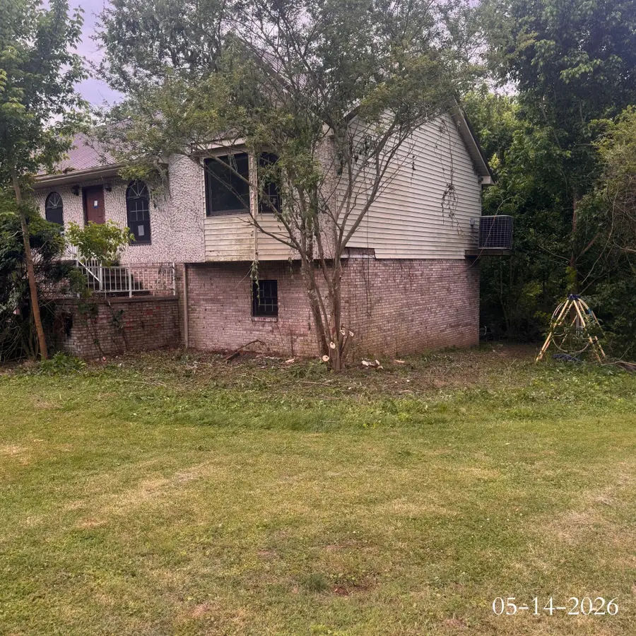 174 1st St Fox, Harold, KY 41635 - #2