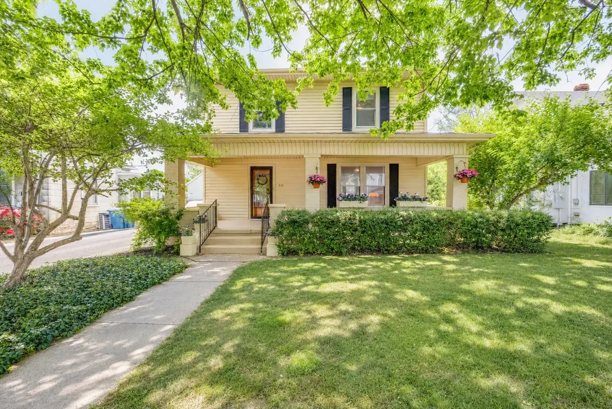 210 S Alta Avenue, Danville, KY 40422 - #1