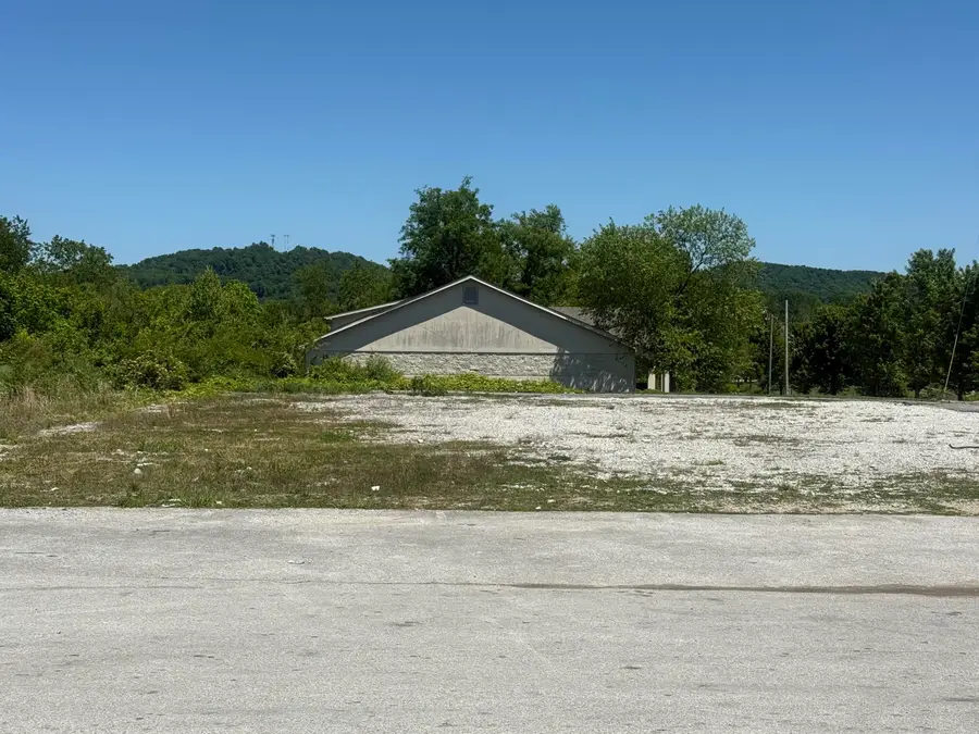 380 S Laurel Road, London, KY 40744 - #3