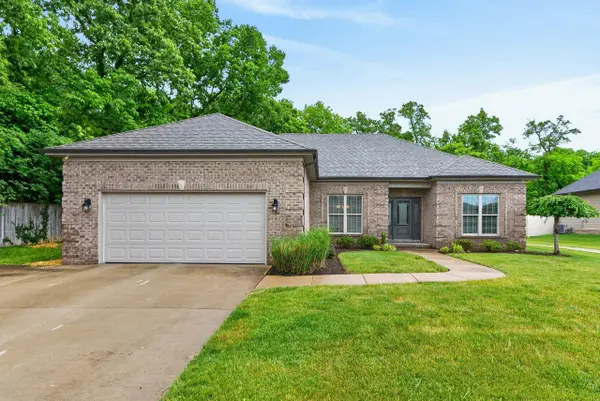508 Raven Road, Versailles, KY 40383
