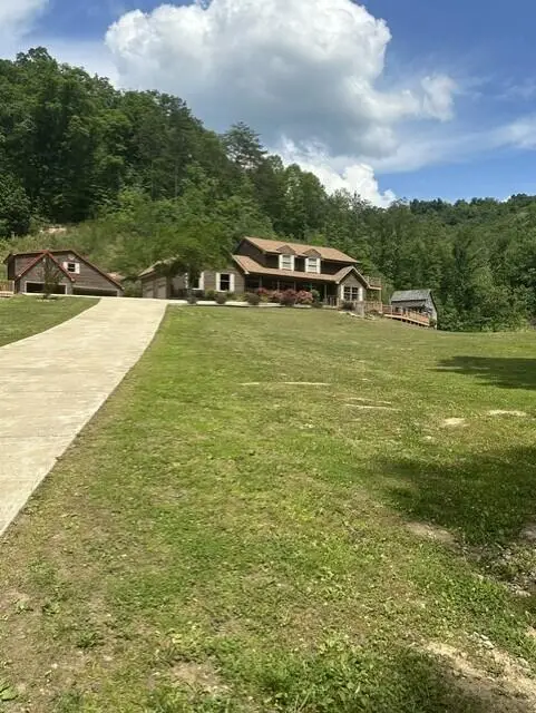 357 Freds Fork, Prestonsburg, KY 41653 - #2