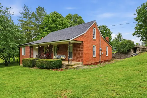 1837 Switzer Road, Stamping Ground, KY 40379