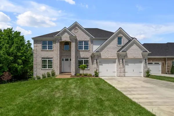 3857 Branham Park, Lexington, KY 40515