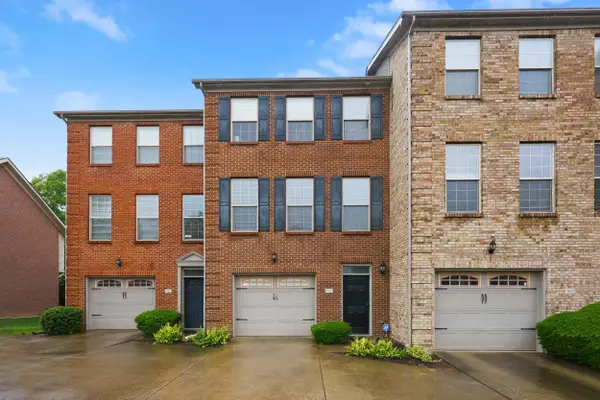 1145 Appian Crossing Way #102, Lexington, KY 40517
