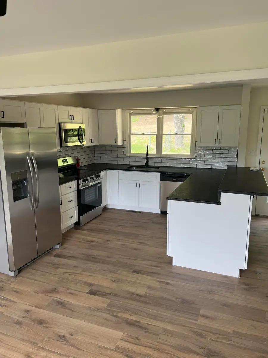 626 E Barker Lane, Berea, KY 40403 - #3