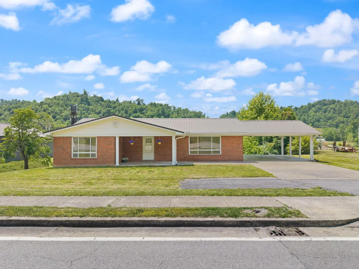 1176 Parkway Drive, Salyersville, KY 41465 - #1