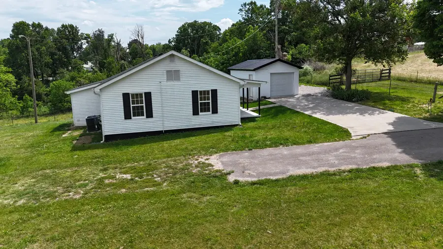 8276 Ky-1247, Science Hill, KY 42553 - #3