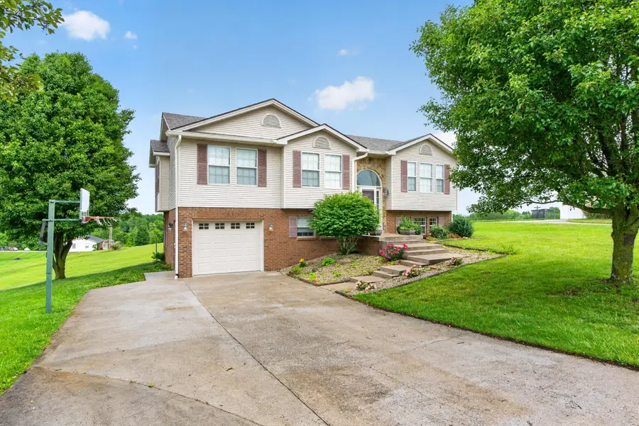 1084 Breezy Lane, Berea, KY 40403 - #2