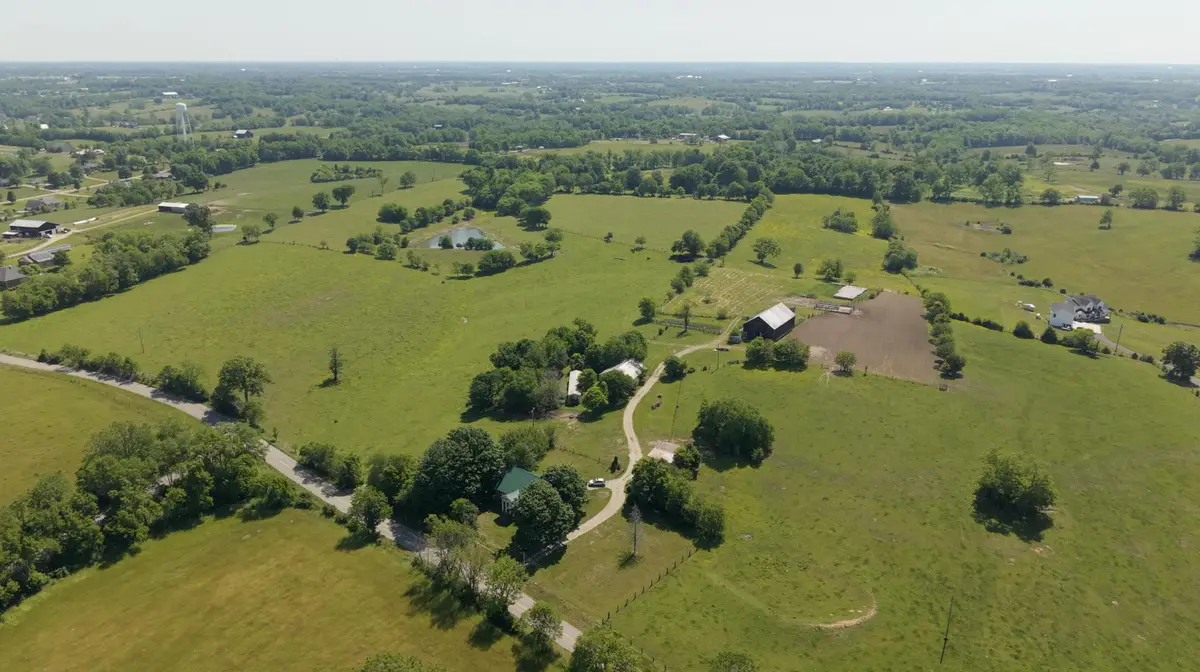 6300 Mccowans Ferry Road, Versailles, KY 40383 - #1