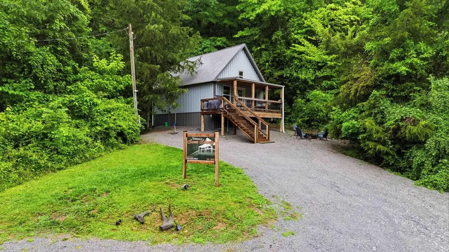 707 Little Indian Drive, Jamestown, KY 42629 - #3