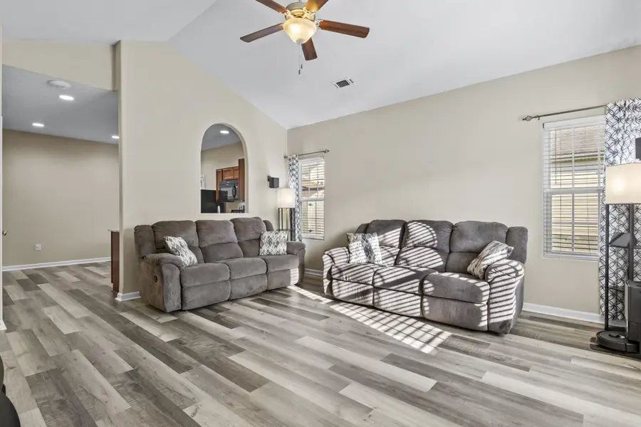 135 Paul Revere Drive, Georgetown, KY 40324 - #3